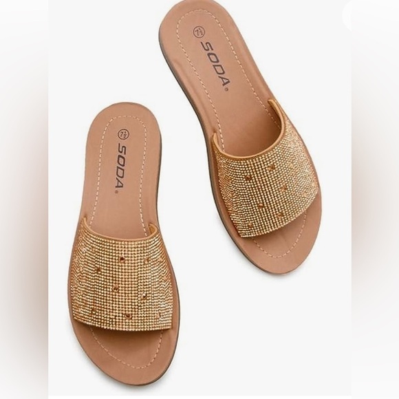 Sandals  SODA Size 6.5 copper penny. Rhinestones. Like NWT - Picture 1 of 8